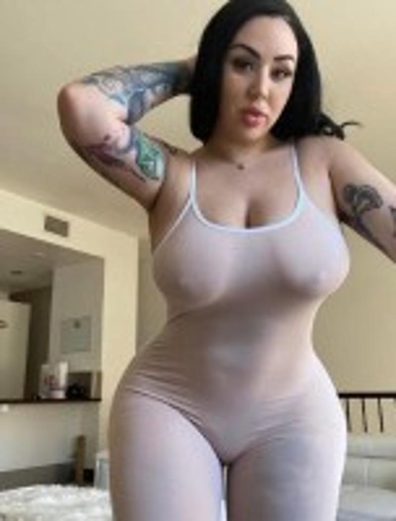 hey i am single hot and sexy i make man happy to hookup