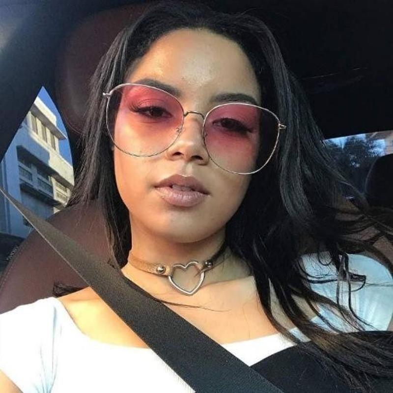 (Car Play *BJ* will Play you !!!35 $ for an hour)…Can’t Resist!!