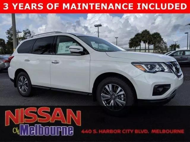  2020 Nissan Pathfinder SV