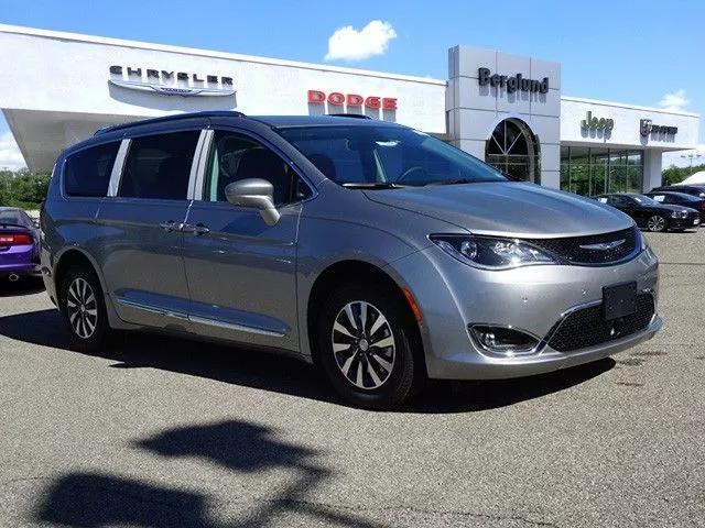  2020 Chrysler Pacifica Touring-L Plus