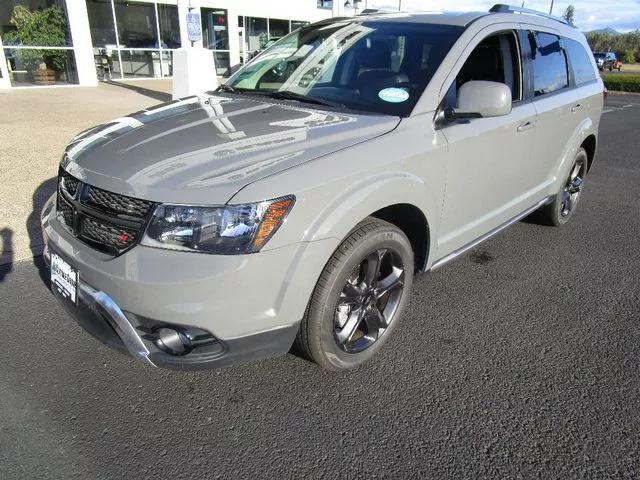  2019 Dodge Journey Crossroad
