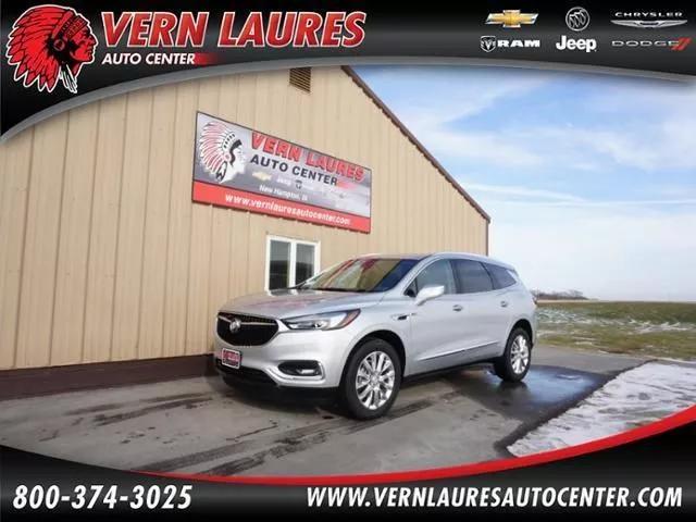  2020 Buick Enclave Essence