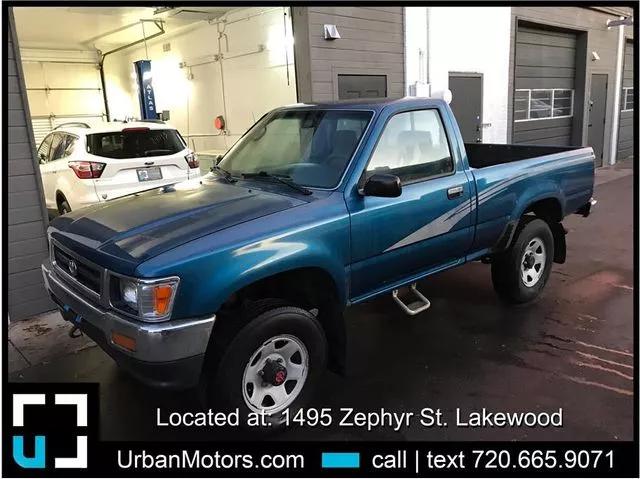  1993 Toyota Pickup DX