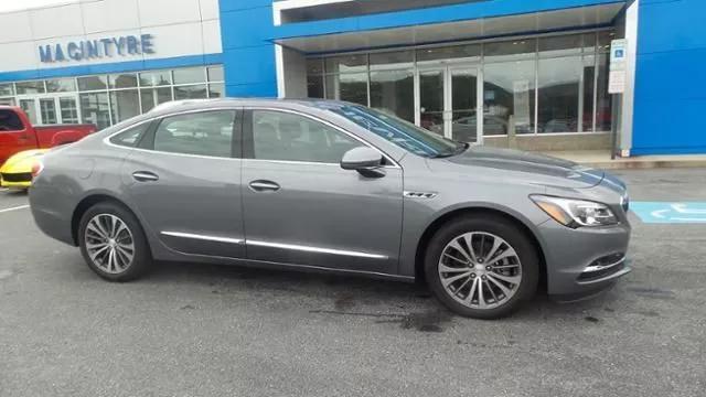  2019 Buick LaCrosse Essence