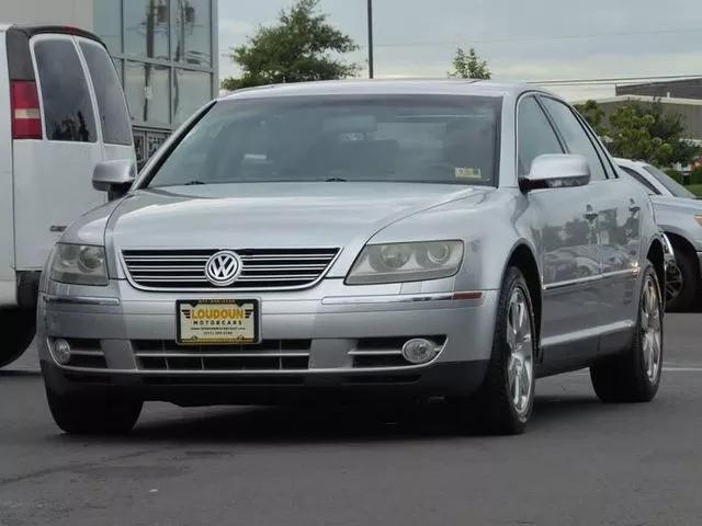  2004 Volkswagen Phaeton V8