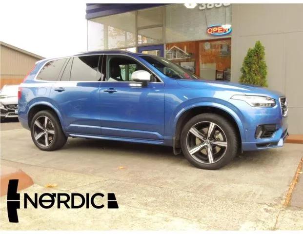  2017 Volvo XC90 Hybrid T8 R-Design