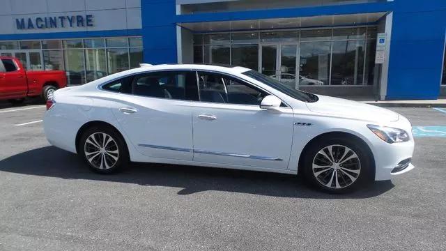  2018 Buick LaCrosse Essence
