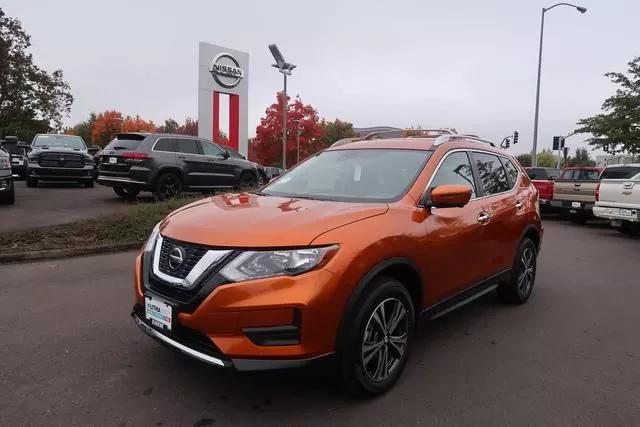  2020 Nissan Rogue SV