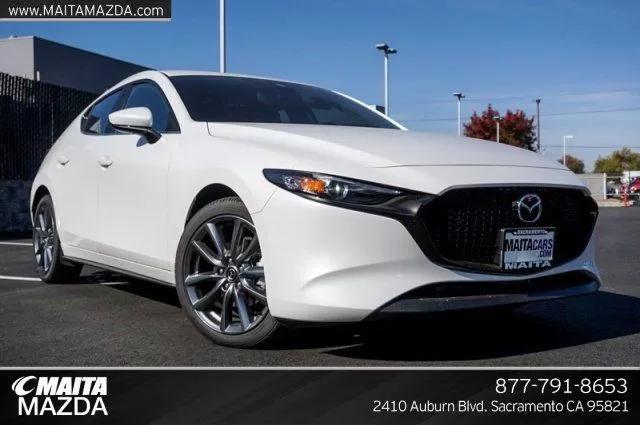  2019 Mazda AWD w/Preferred Package