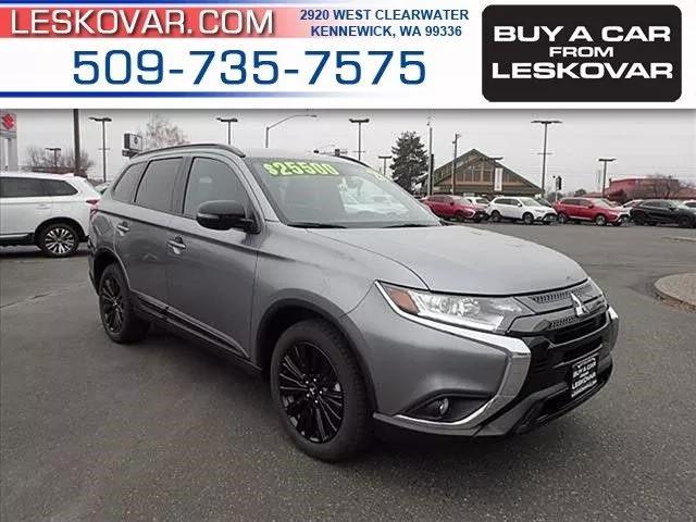  2020 Mitsubishi Outlander LE