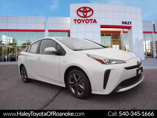  2020 Toyota Prius XLE