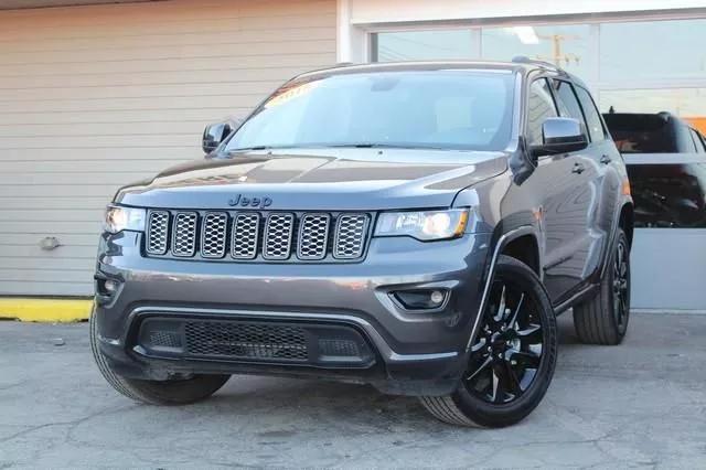  2018 Jeep Grand Cherokee Altitude