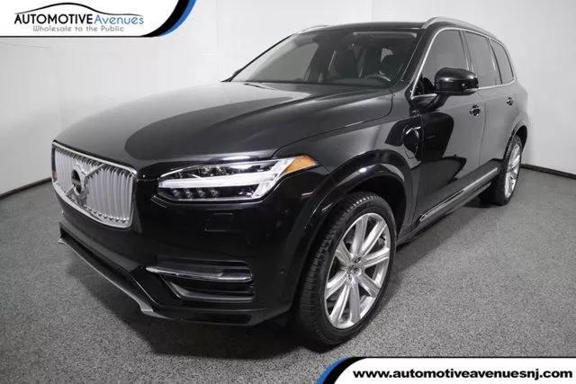  2017 Volvo XC90 Hybrid T8 Inscription