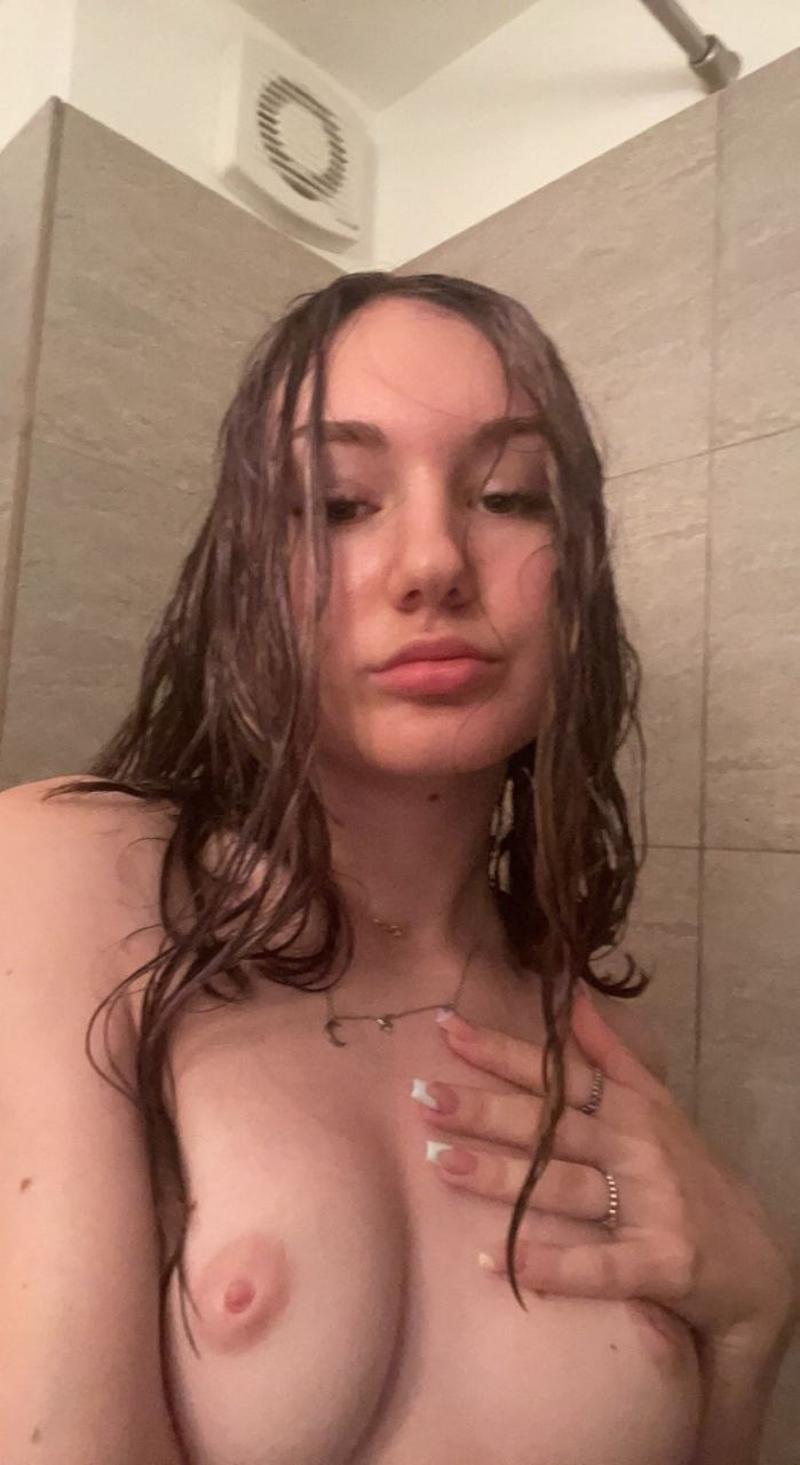 💖Sweet sexy girl😍Tight Pussy💋ready for fuck🍆💋 Telegram ; @Emilyqueen6