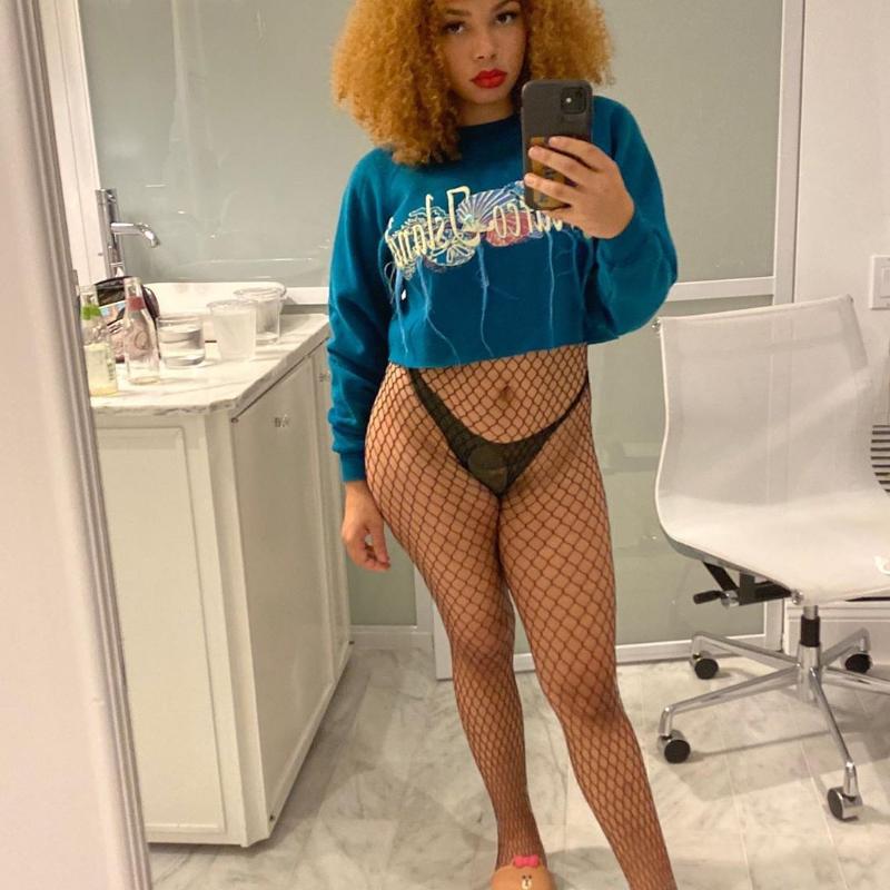 Experienced Mature Femdom Extravaganza of Fetishes & Roleplay