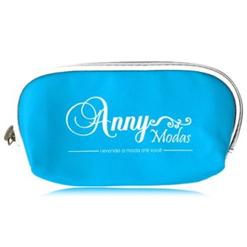 Beautiful cosmetic bags are available at wholesale price
